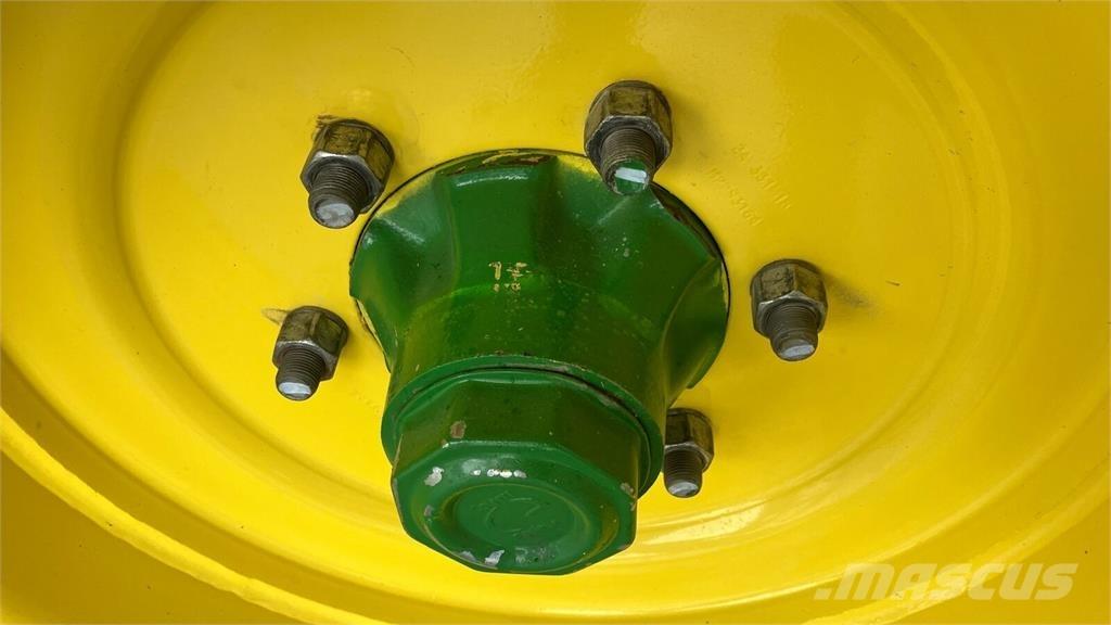John Deere V461R محزمات مستديرة