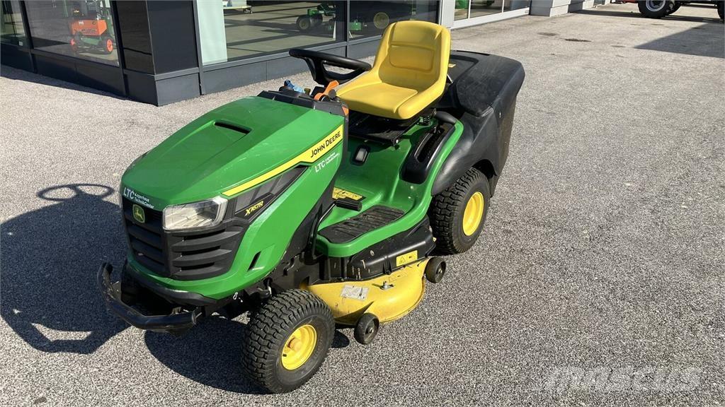 John Deere X167R ماكينات أخرى لتجهيز الأراضي