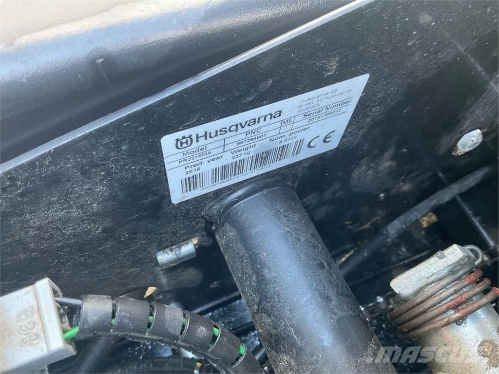 Jonsered FR2216MA ماكينات أخرى لتجهيز الأراضي