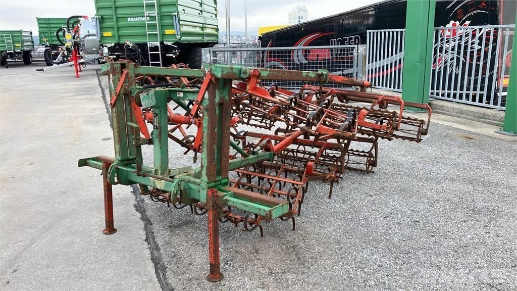 Knoche 3,3 m ماكينات وملحقات البذر الأخرى
