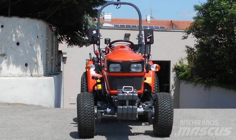 Kubota EK1-261 الجرارات