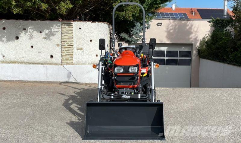 Kubota EK1-261 الجرارات