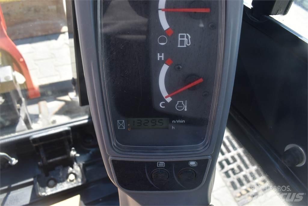 Kubota KX016-4 حفارات صغيرة أقل من 7 طن (حفارات صغيرة)