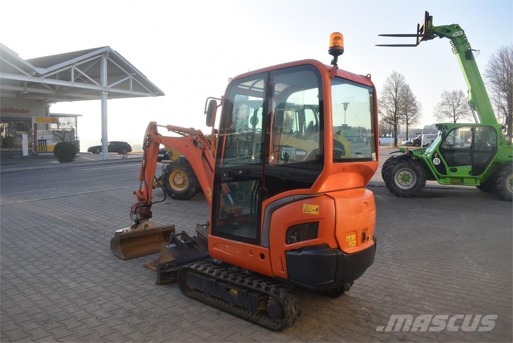 Kubota KX016-4 حفارات صغيرة أقل من 7 طن (حفارات صغيرة)