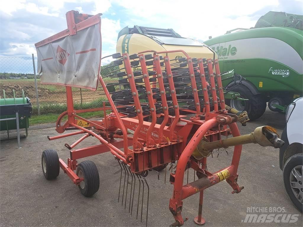 Kuhn GA 4121 GM معدات حصد
