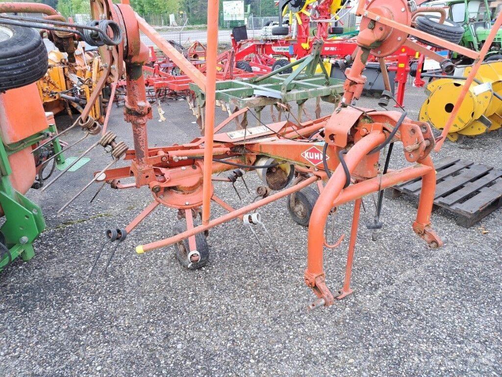 Kuhn GF 4201 MH مكابس وميبسات التبن