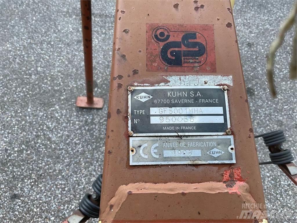 Kuhn GF 5001 مكابس وميبسات التبن