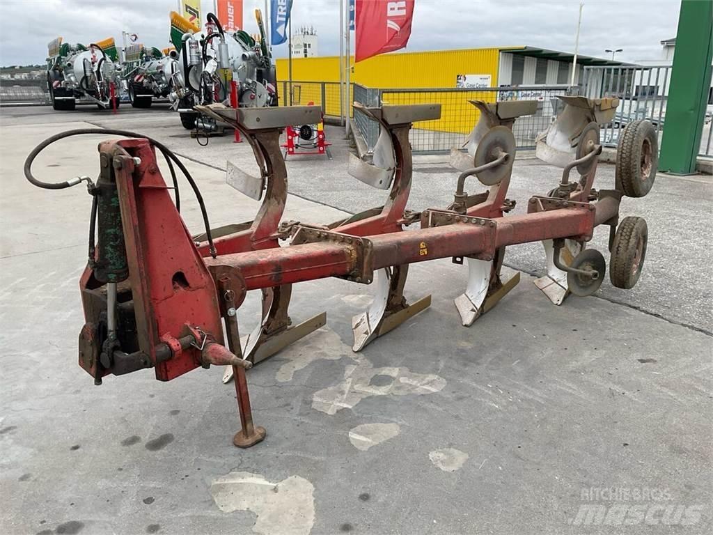 Kverneland E-14 محاريث تقليدية