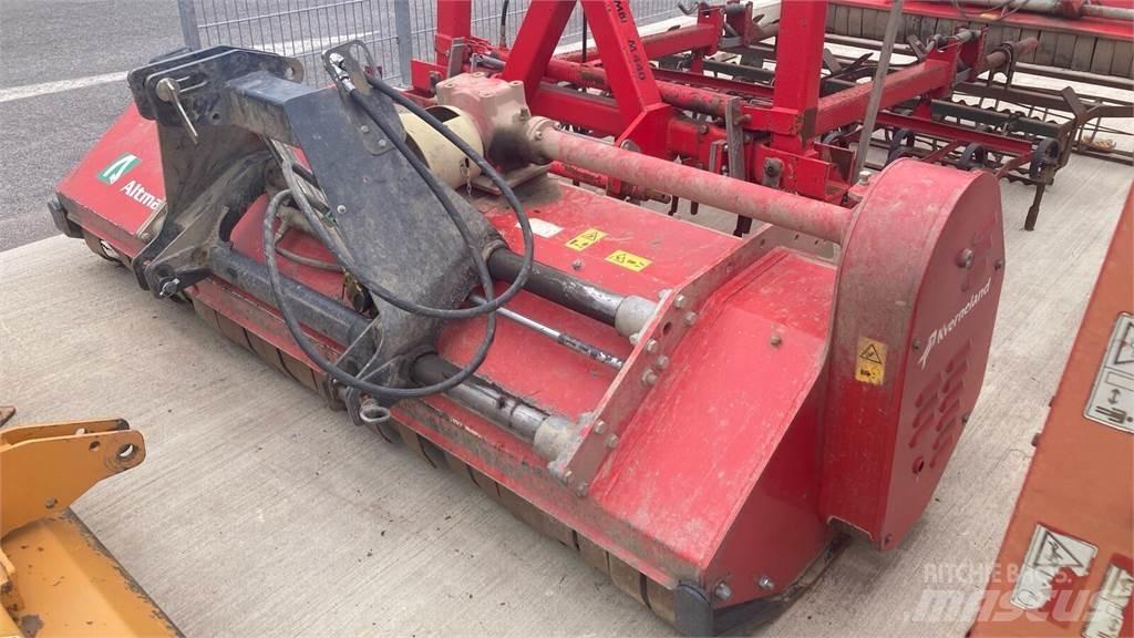 Kverneland FRH 280 جزازات وأغطية المراعي