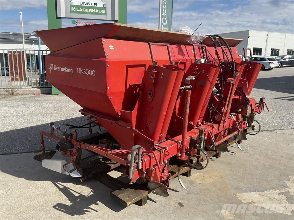Kverneland UN 3000 ماكينات زراعية أخرى