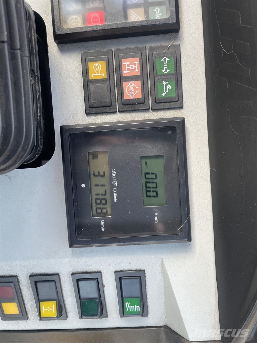 Lindner GEO 103 الجرارات