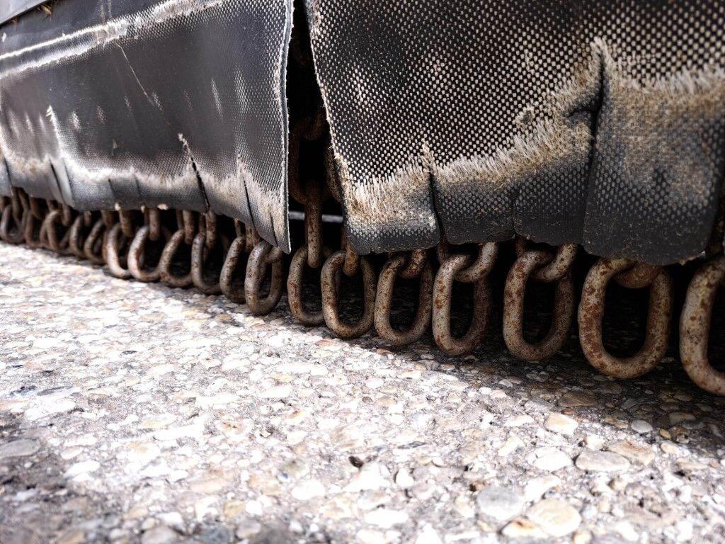 Maschio BISONTE 300 جزازات وأغطية المراعي