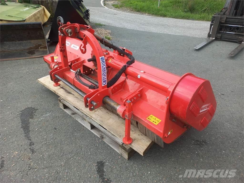 Maschio Brava 230 جزازات وأغطية المراعي