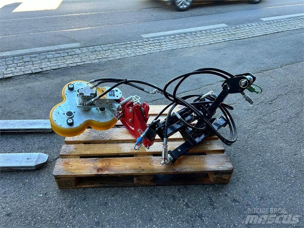  MGV Kleeblatt T214 ماكينات التقليم