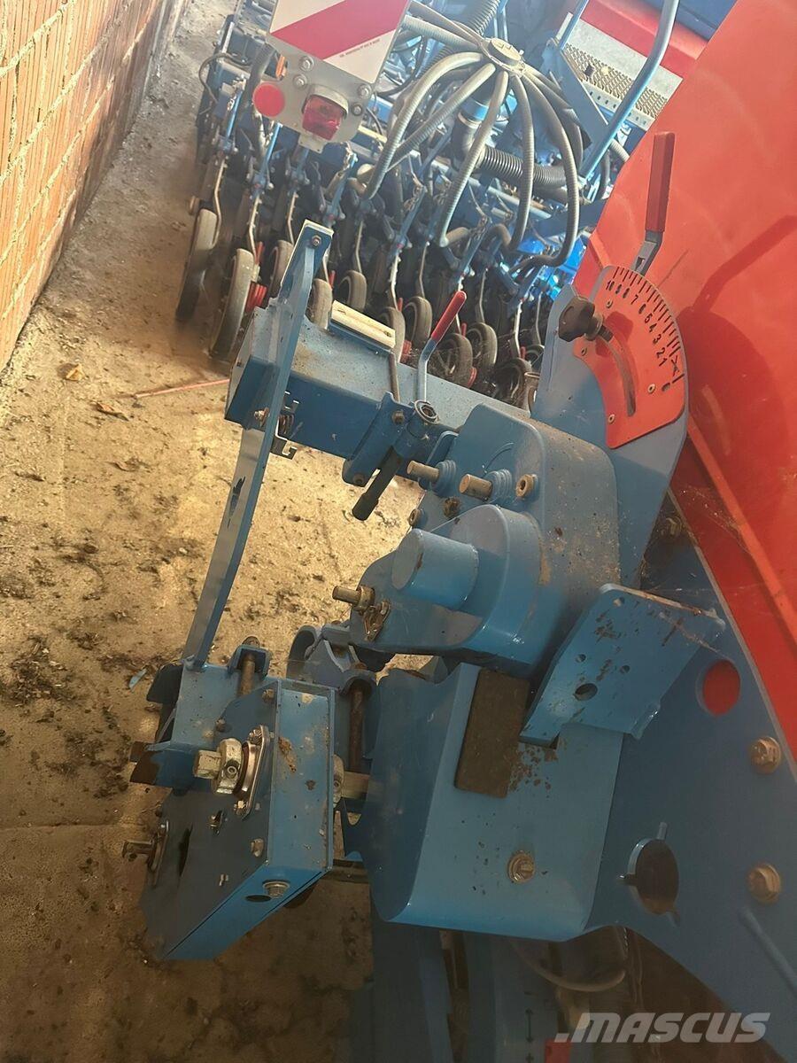 Monosem  معدات بذر