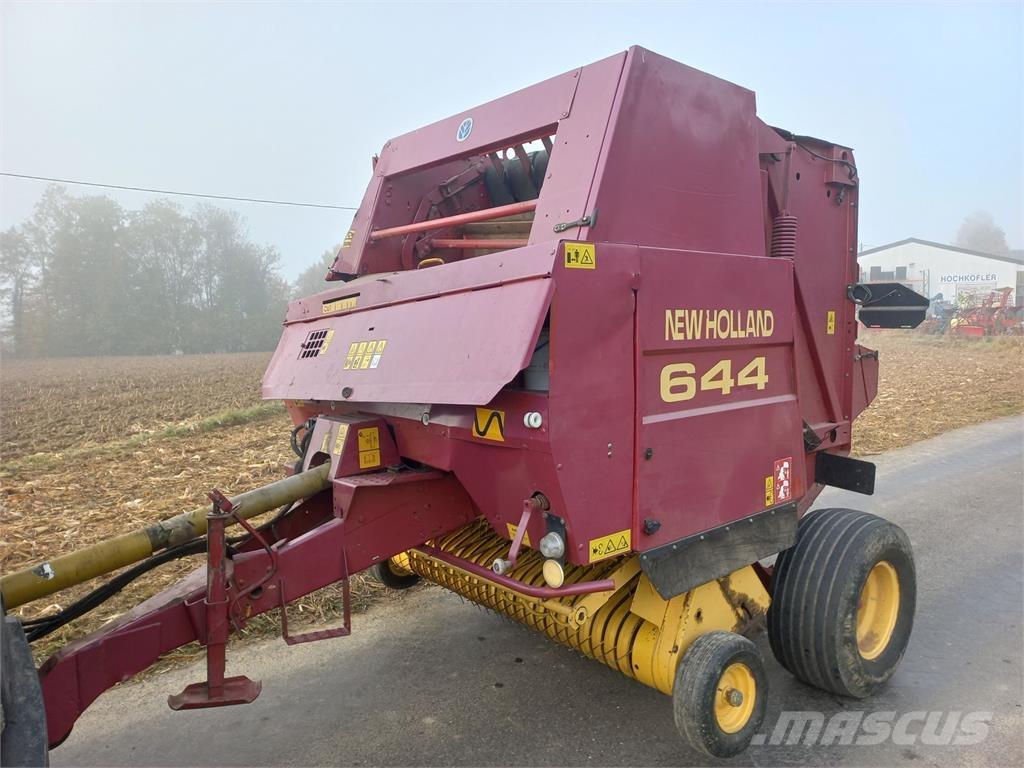New Holland 644 محزمات مستديرة