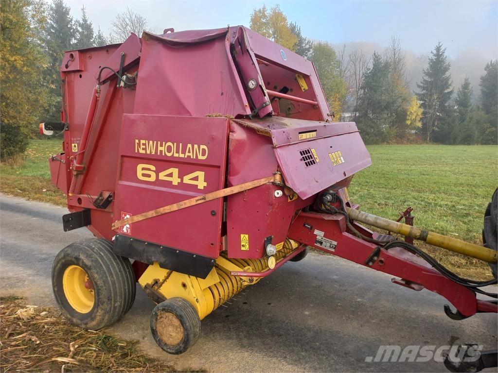 New Holland 644 محزمات مستديرة