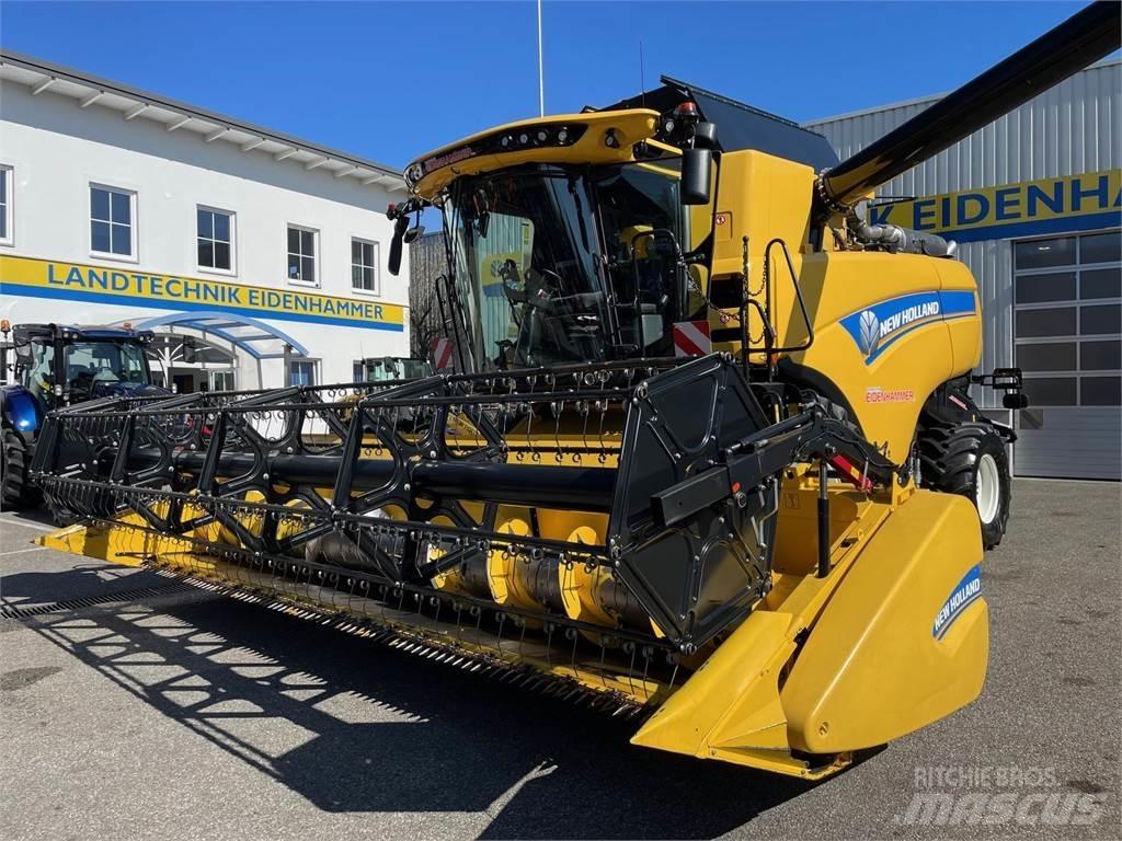 New Holland CX 7.90 حصادات