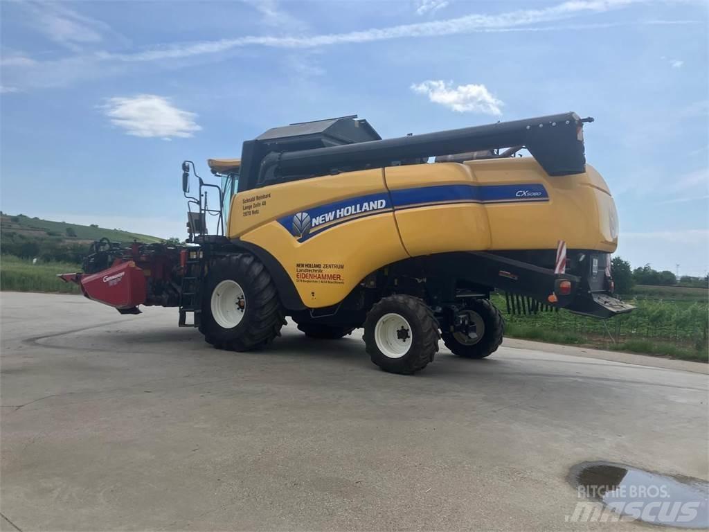 New Holland CX5080 حصادات