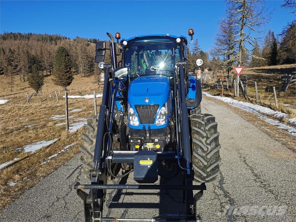 New Holland T 5.85 الجرارات