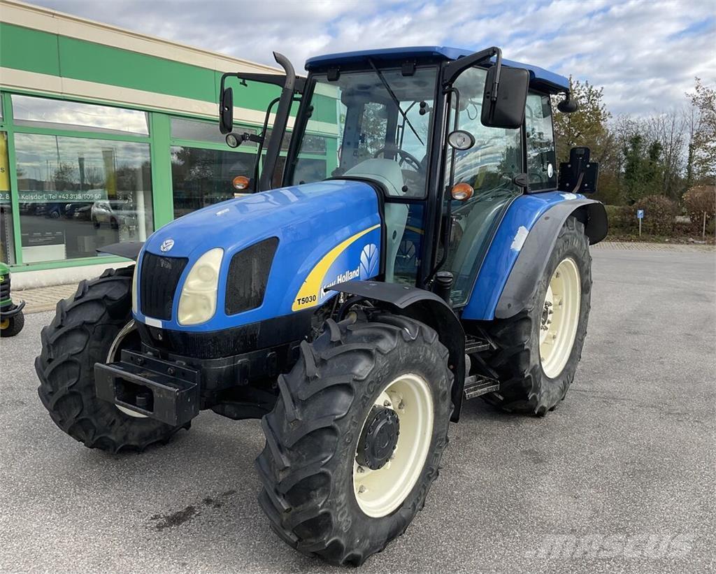 New Holland T 5030 الجرارات