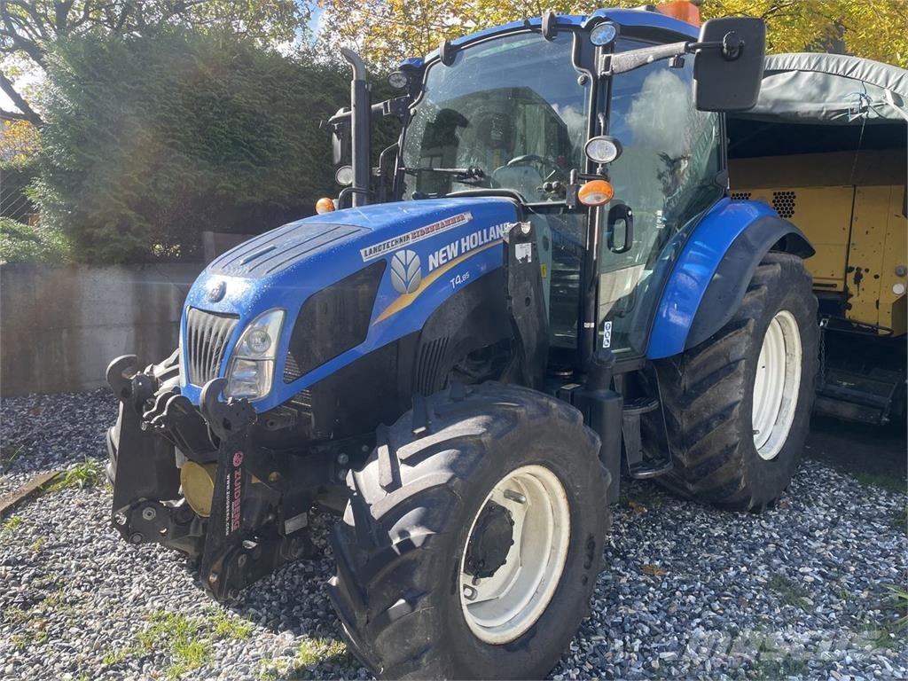New Holland T4.85 الجرارات