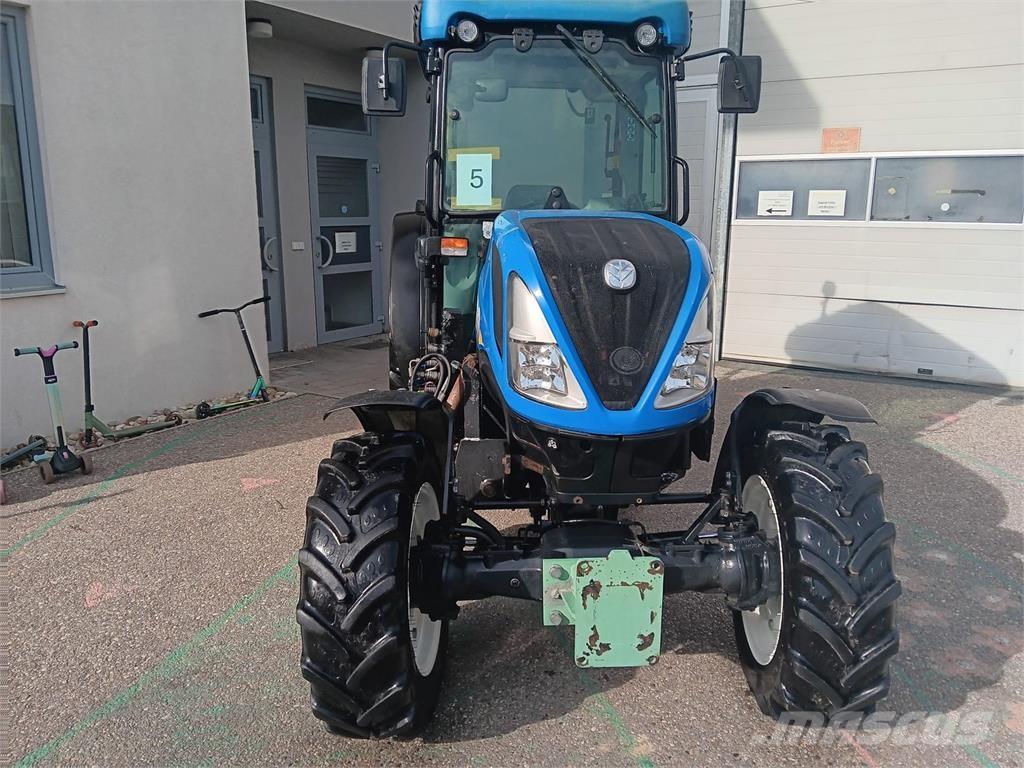 New Holland T4.90 F الجرارات