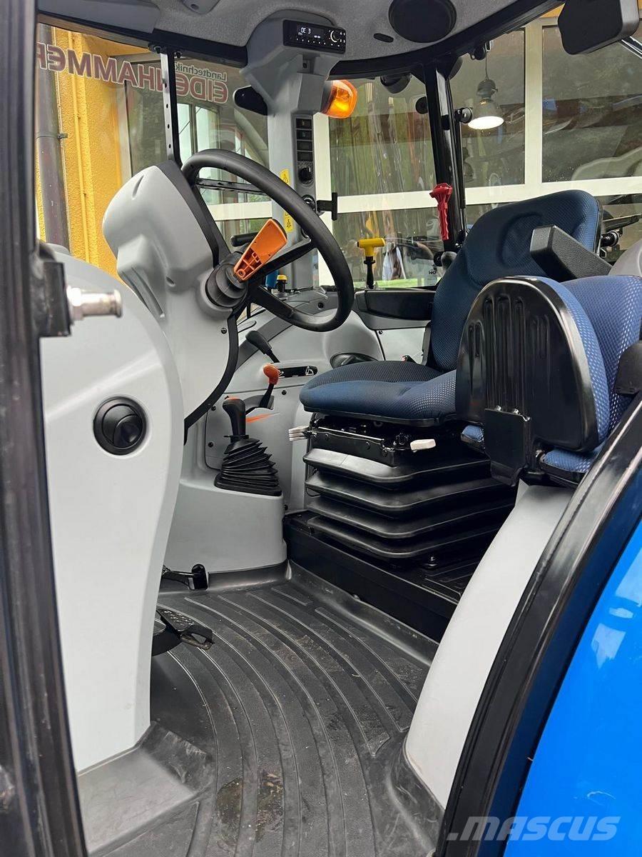 New Holland T5.85 الجرارات