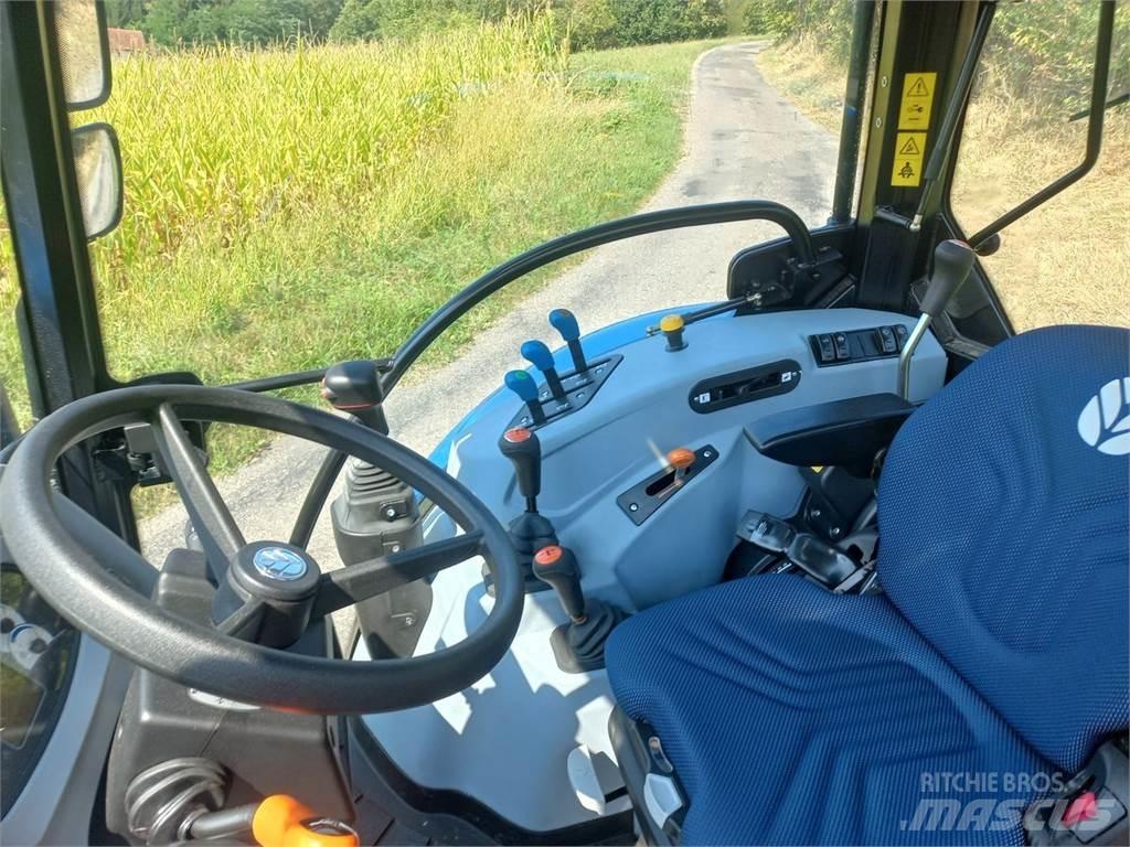 New Holland T5.90S الجرارات