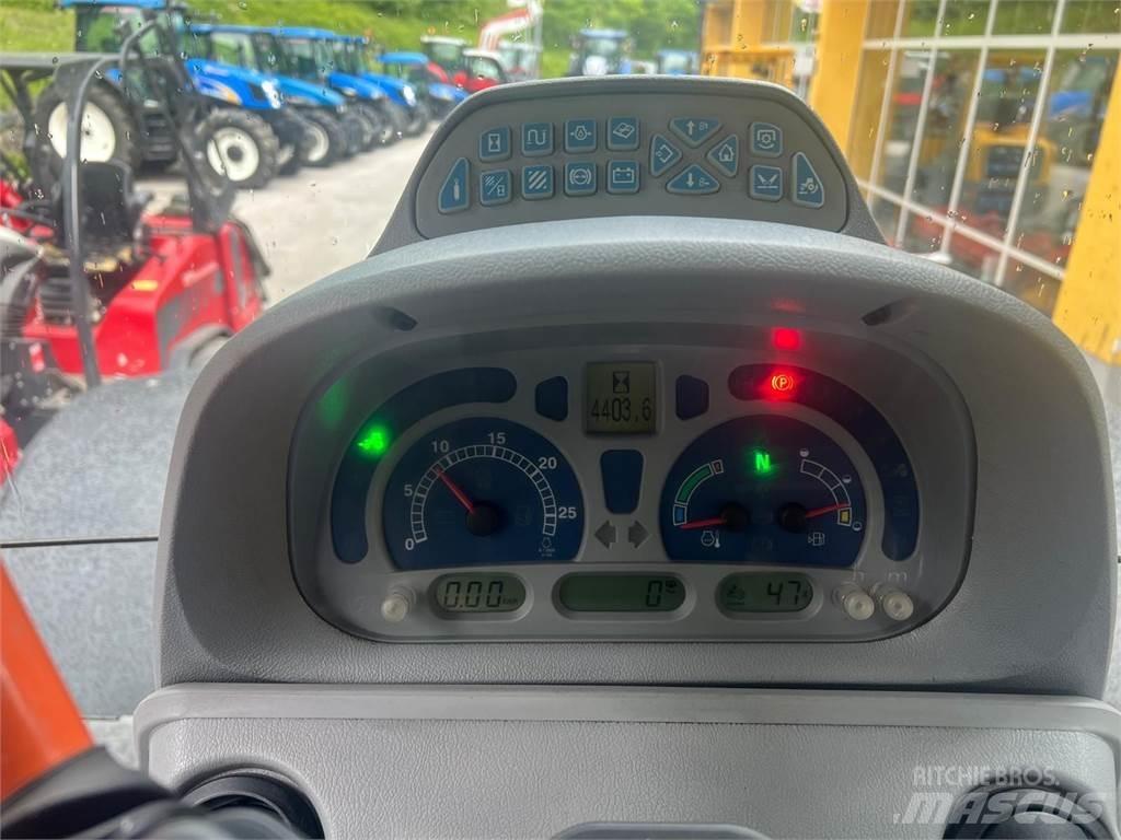 New Holland T7.235 الجرارات