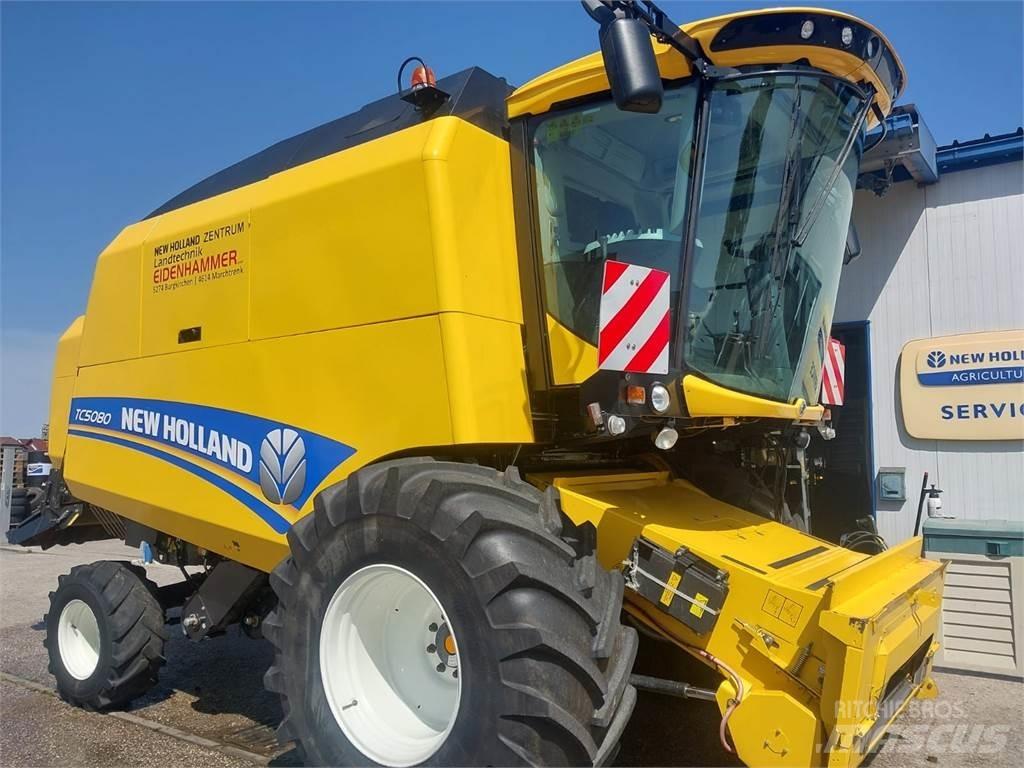 New Holland TC5070 حصادات