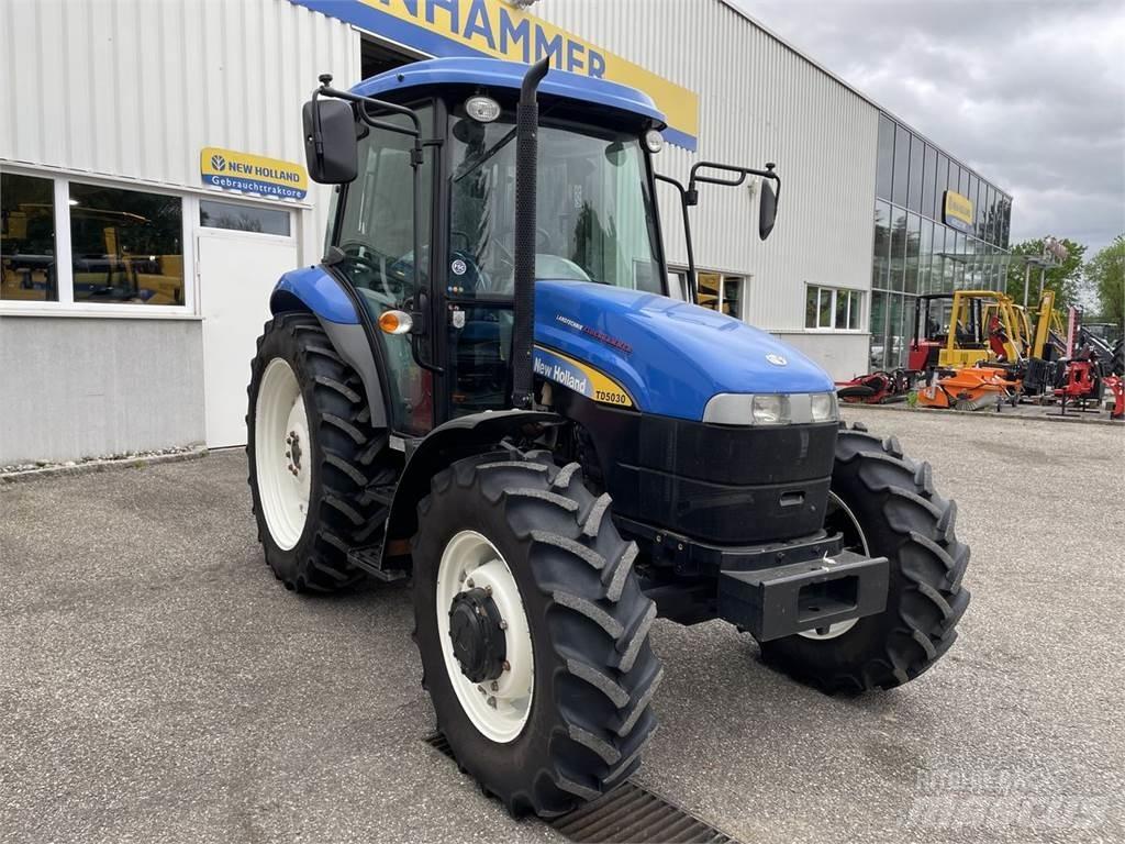 New Holland TD 5030 الجرارات