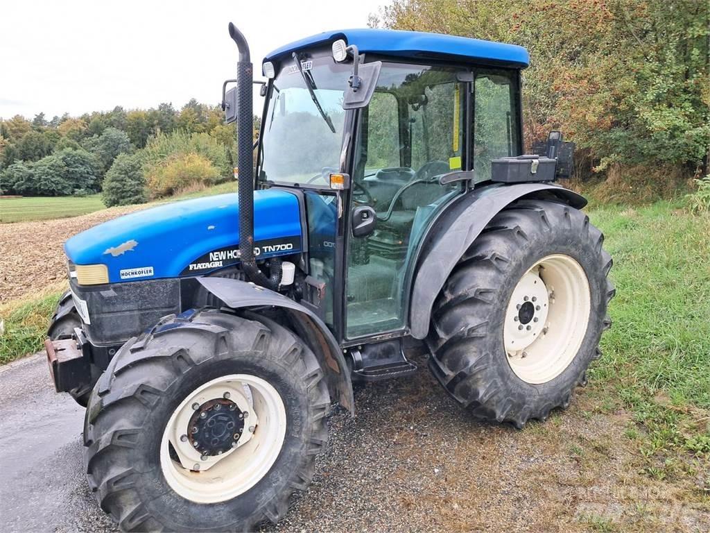 New Holland TN-D 70 الجرارات