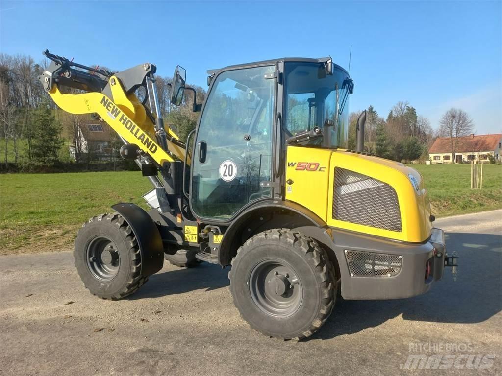 New Holland W50C لوادر بعجل