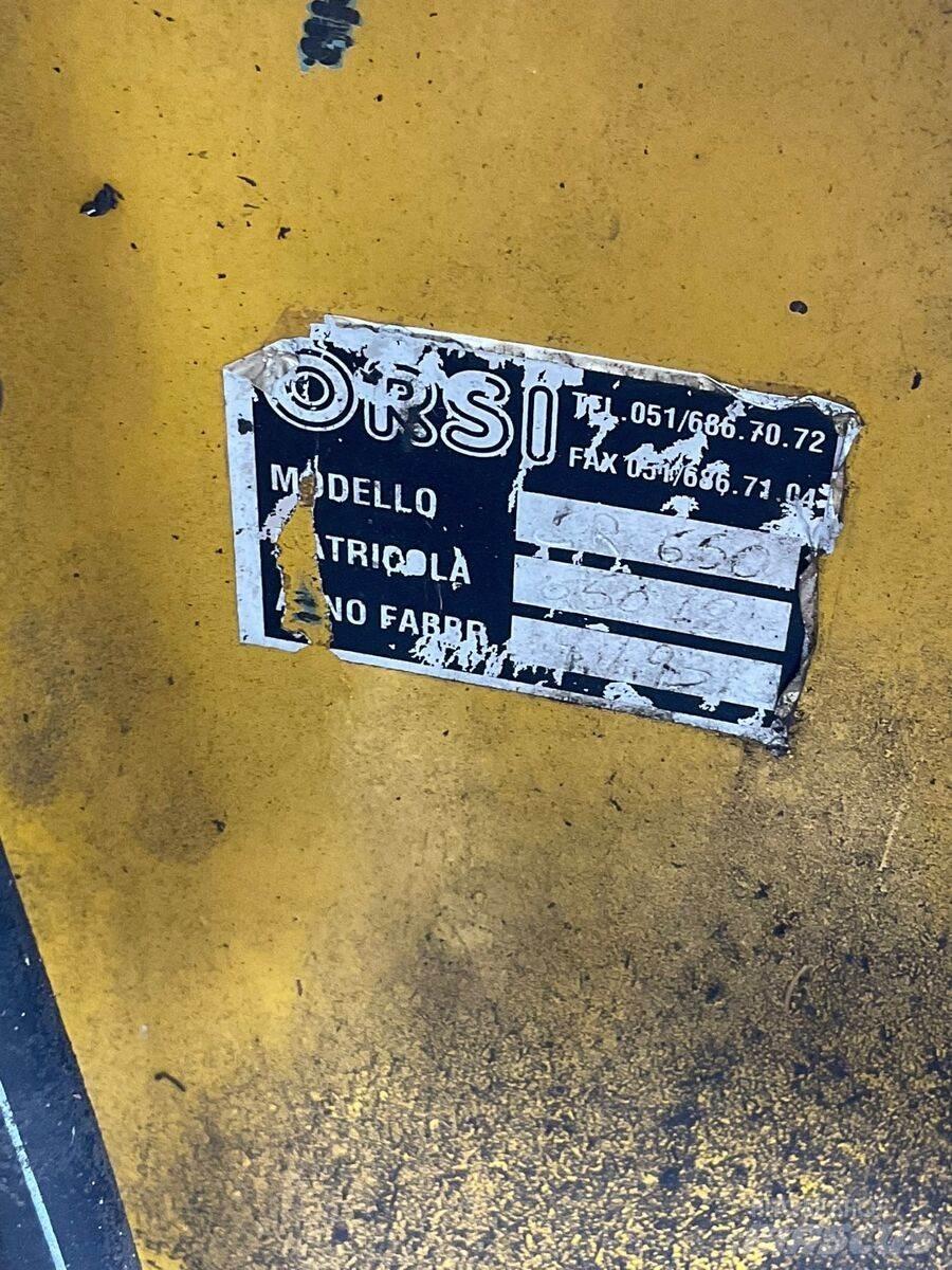 Orsi CR 650 جزازات وأغطية المراعي