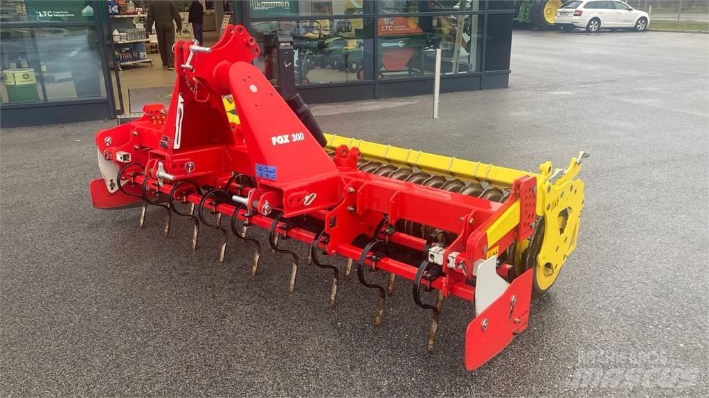 Pöttinger Fox 300 زحافات ساحقة