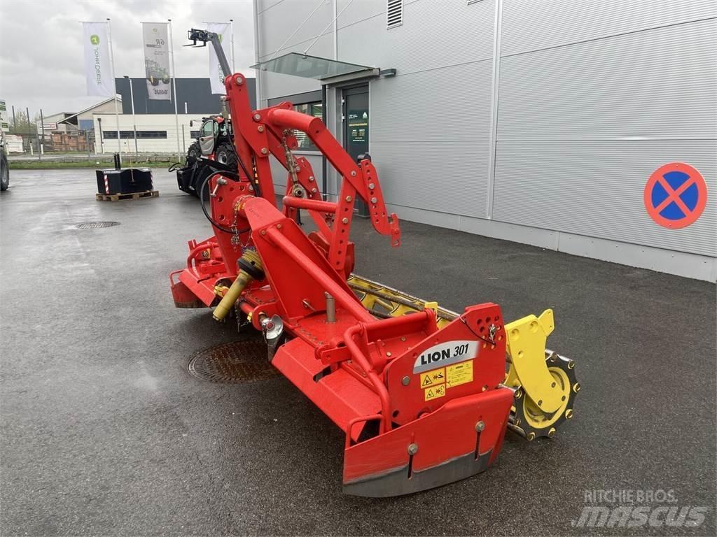 Pöttinger Lion 301 زحافات ساحقة