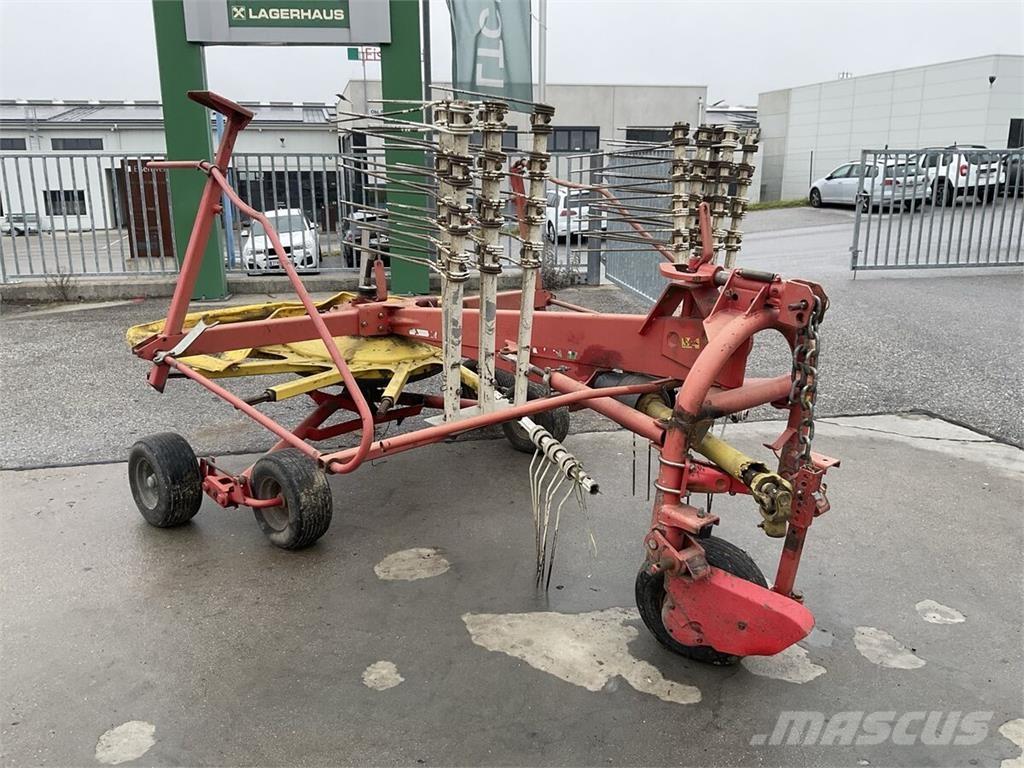 Pöttinger TOP 461 N معدات حصد