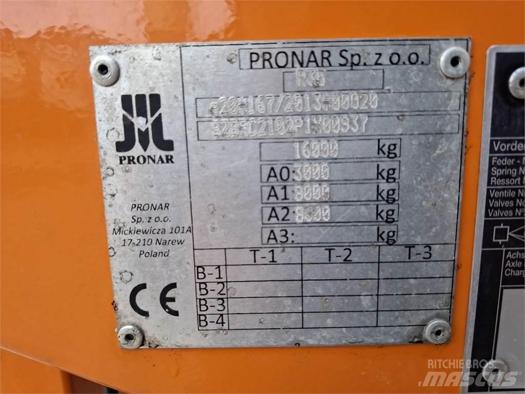 Pronar RC 2100 - 2 مقطورات أخرى