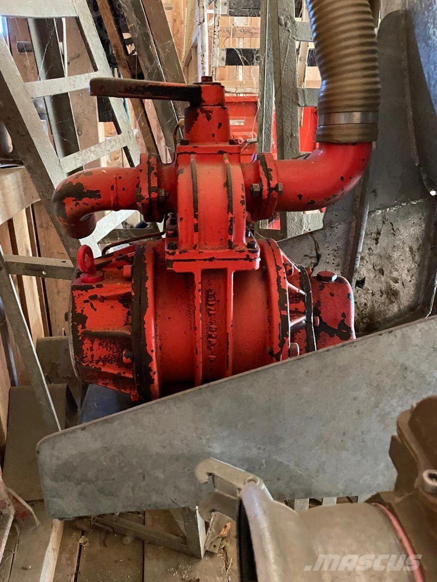 Reform 33 ماكينات زراعية أخرى