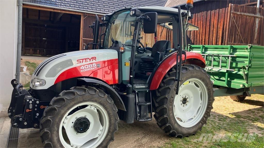 Steyr 4085 Kompakt الجرارات