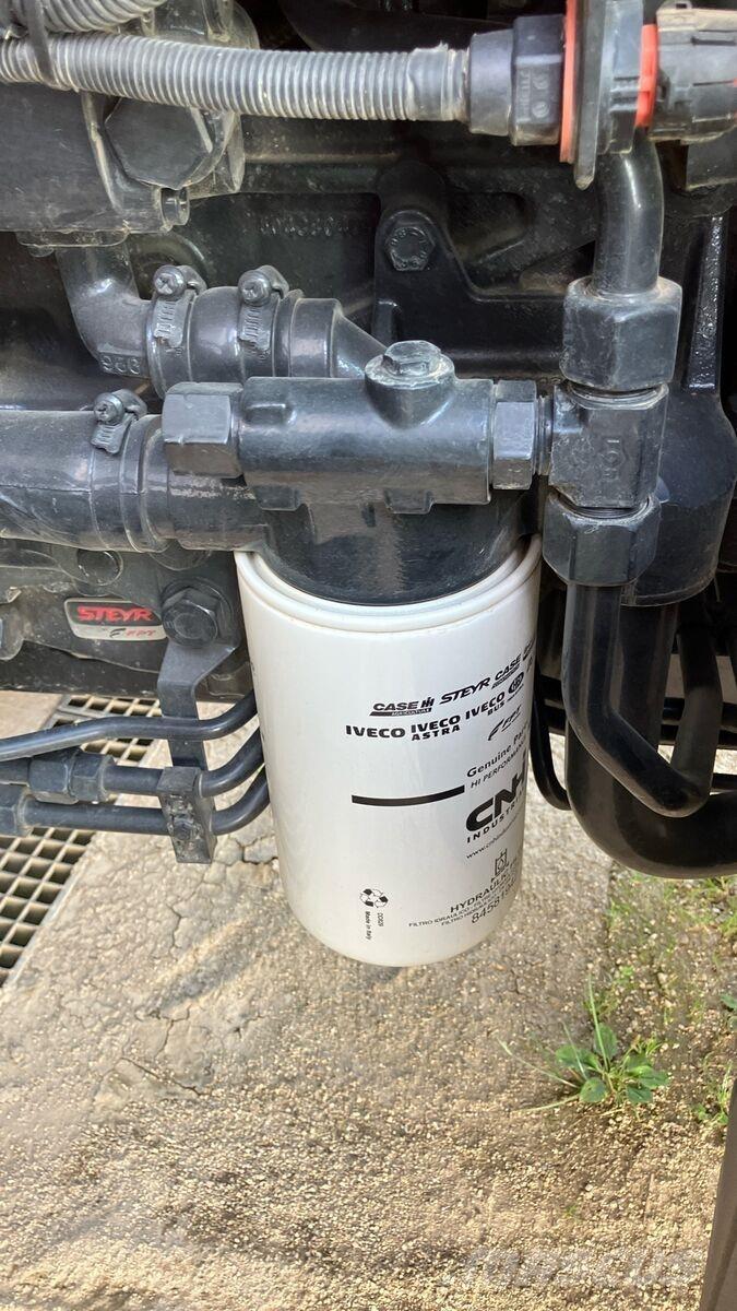 Steyr 4085 Kompakt الجرارات
