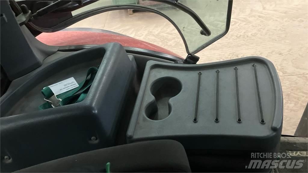 Steyr 6185 CVT الجرارات
