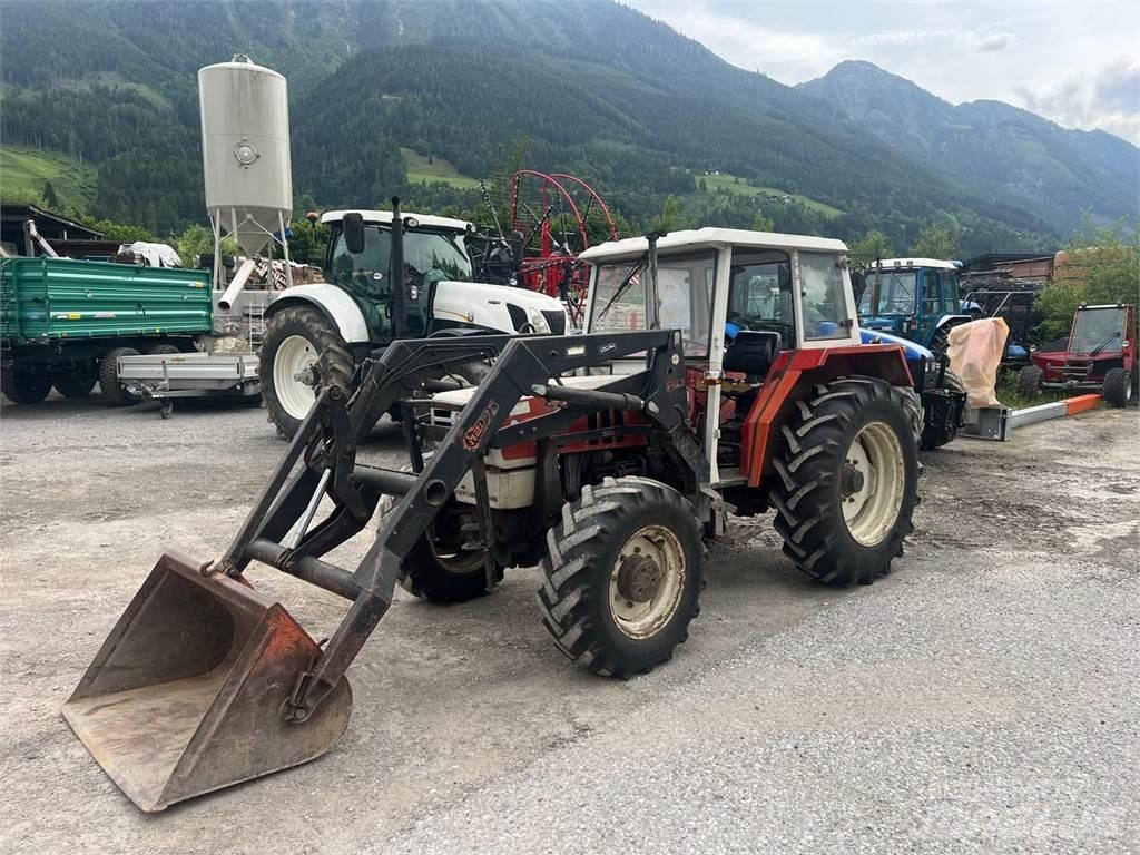 Steyr 8075 الجرارات