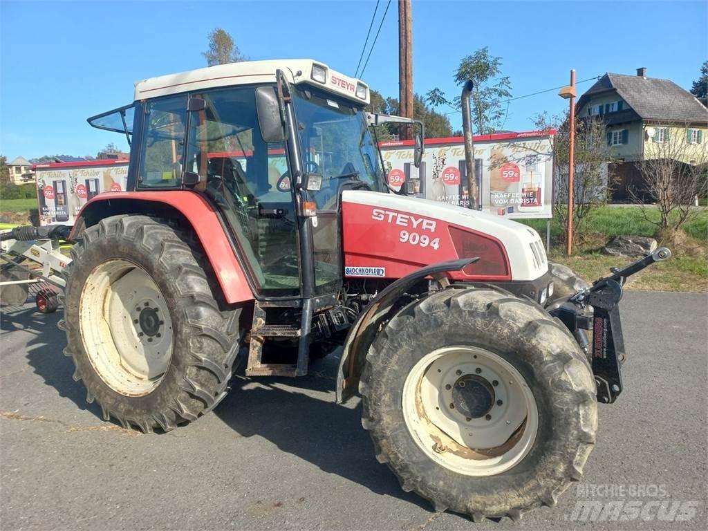 Steyr 9094 A T الجرارات