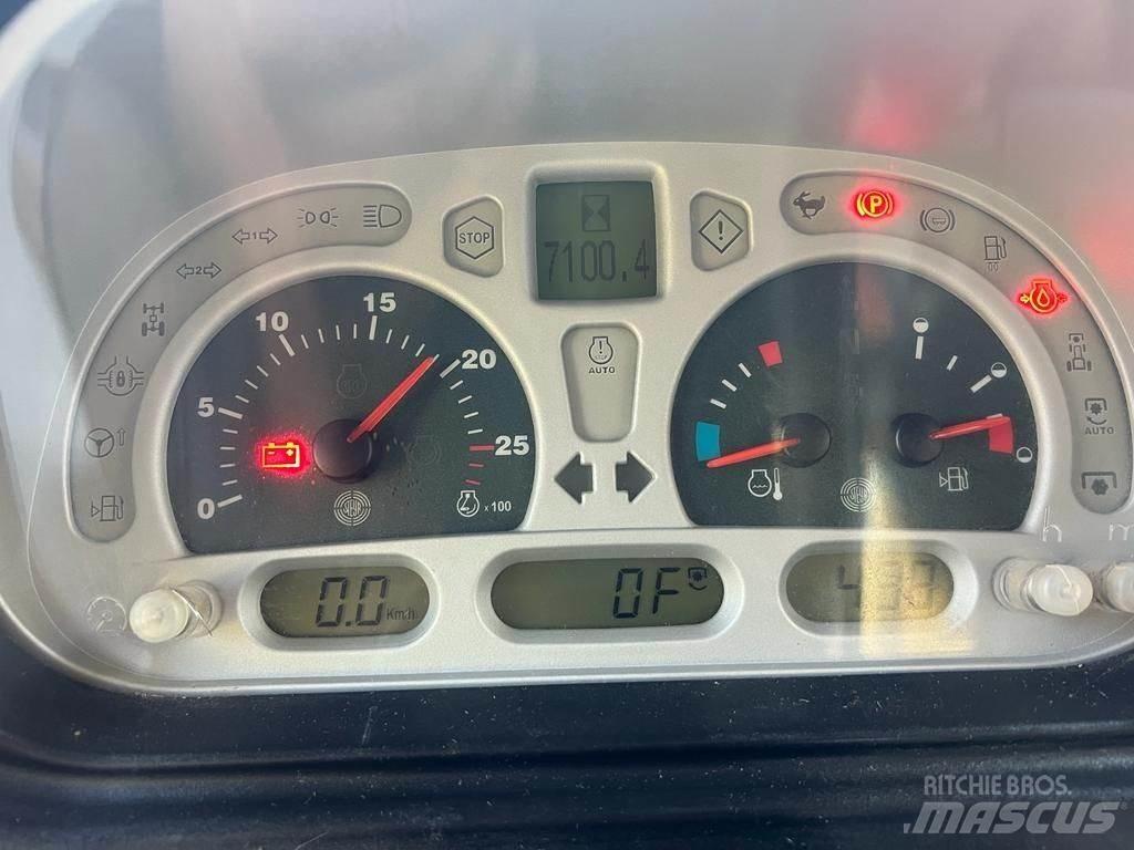 Steyr 9100 M Basis الجرارات