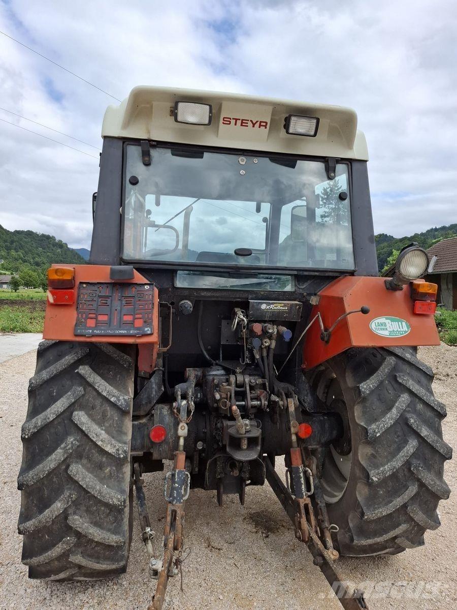 Steyr 968 M A الجرارات
