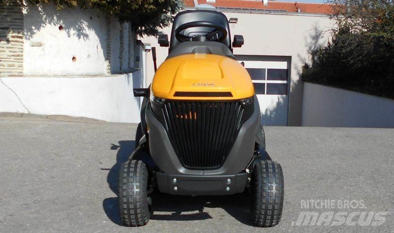 Stiga Estate 7102 W ماكينات أخرى لتجهيز الأراضي