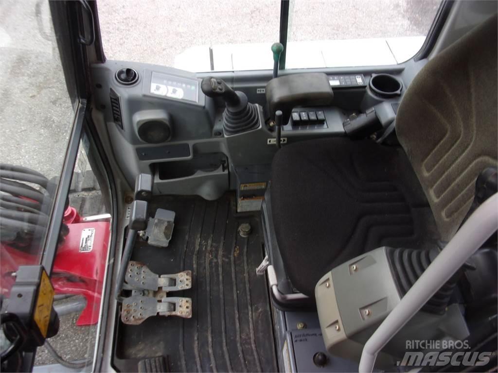 Takeuchi TB 235 حفارات صغيرة أقل من 7 طن (حفارات صغيرة)