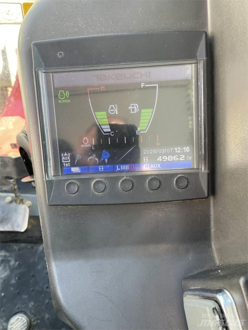 Takeuchi TB 280 FR حفارات صغيرة أقل من 7 طن (حفارات صغيرة)